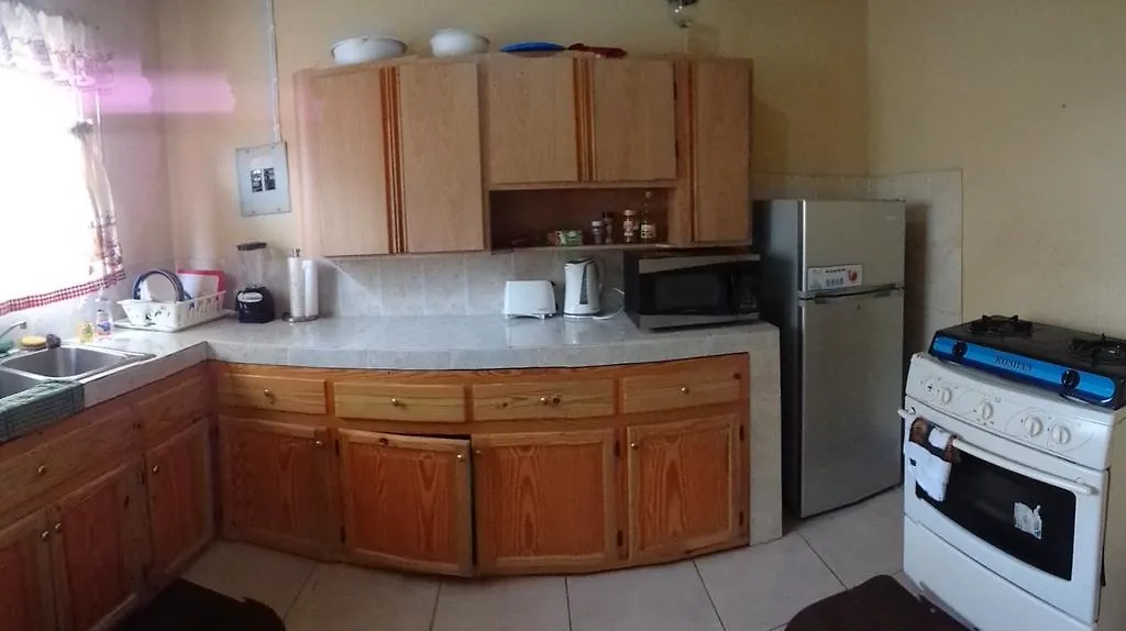 Dream Hostel Montego Bay
