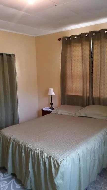 Dream Hostel Montego Bay